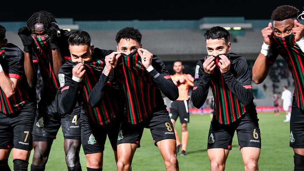 لاعبو الجيش الملكي: "سنبحث عن نتيجة إيجابية أمام بيراميدز تخول لنا مناقشة مواجهة الإياب لكل أريحية"