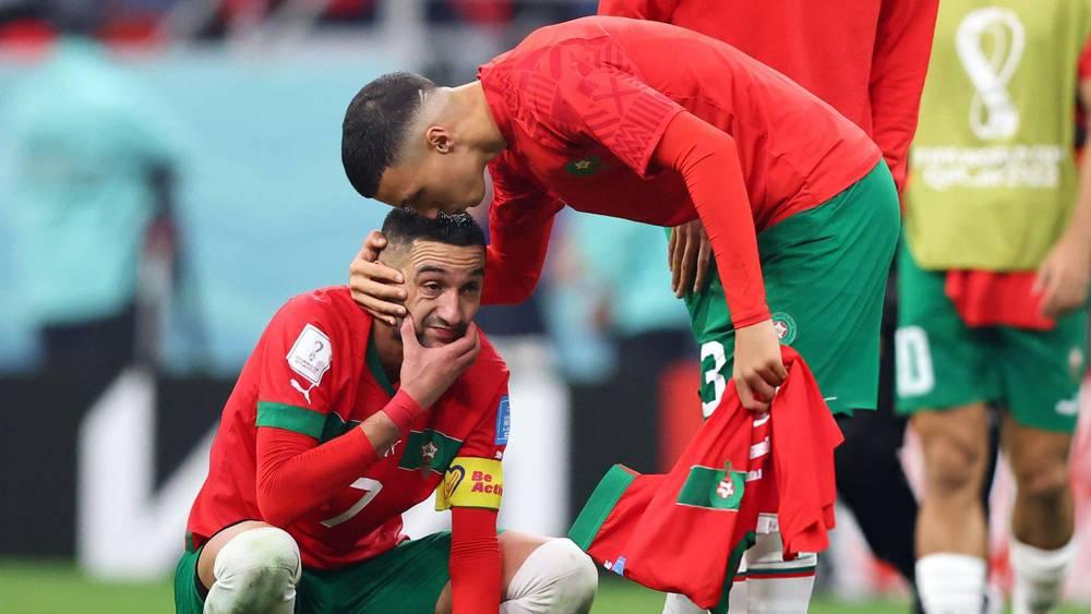 الخنوس: "زياش أخي الأكبر وأحترمه كثيرا.. إنه لاعب من الطراز الأول ولا زلت أتحدث معه من حين لآخر"