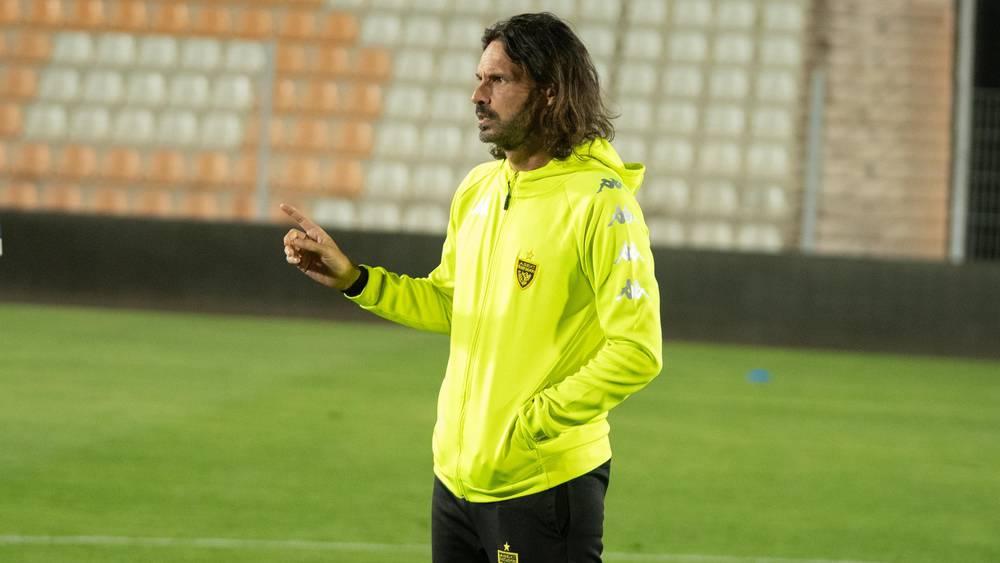 مدرب أسيك ميموزا: "نعلم أن نهضة بركان فريق صلب جدا لكن يجب أن نحافظ على تركيزنا لتقديم أداء جيد"