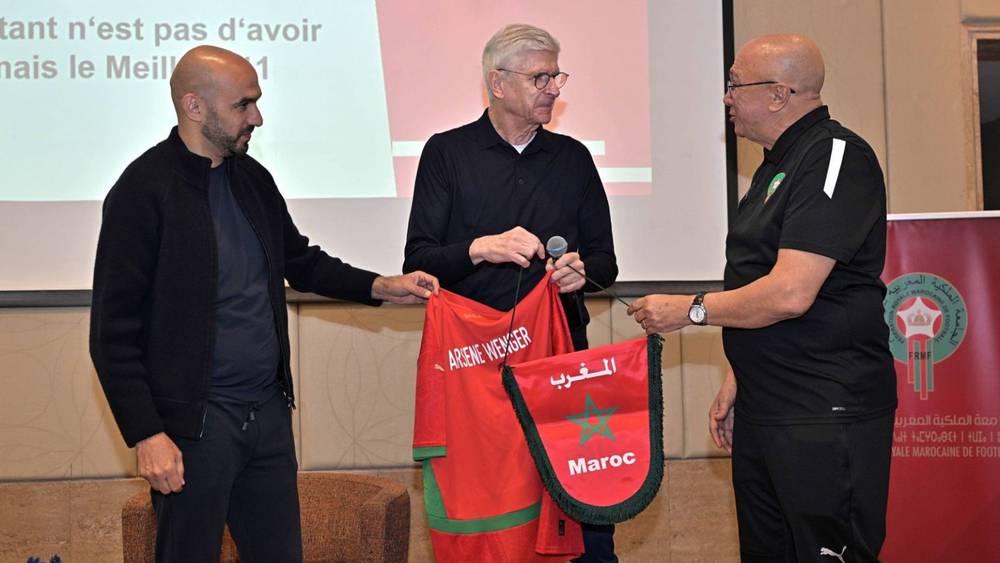 فتحي جمال: "المدربون الحاضرون وجدوا ضالتهم في مداخلة آرسين فينغر ووقفوا على الكثير من الأشياء المهمة"