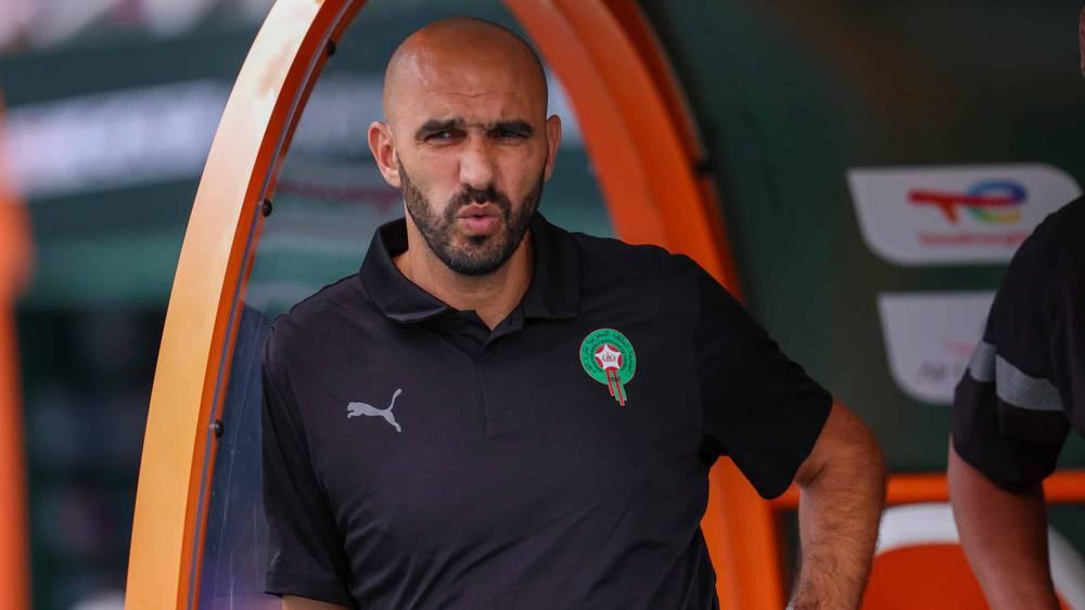 إصابات متلاحقة في خط الدفاع تُقلق الركراكي قبل تجمع “الأسود” في يونيو