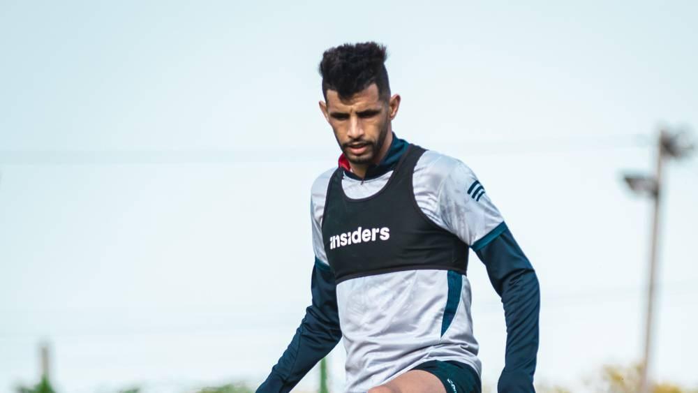 أولمبيك آسفي بدون خدمات مهاجمه الشرقي البحري أمام الوداد بسبب الإيقاف