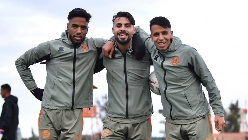 نهضة بركان يختتم استعداداته لمواجهة شباب قسنطينة في نصف نهائي الكونفدرالية الأفريقية