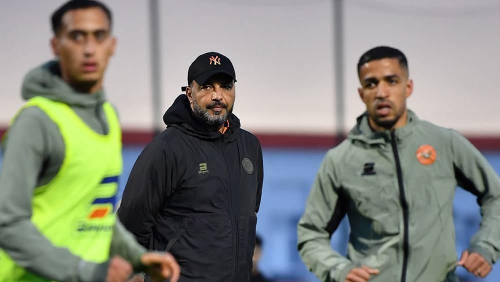 الشعباني يمنح لاعبي نهضة بركان يوم راحة قبل استئناف التداريب غدا الثلاثاء تأهبا لمباراة الإياب ضد ش.قسنطينة