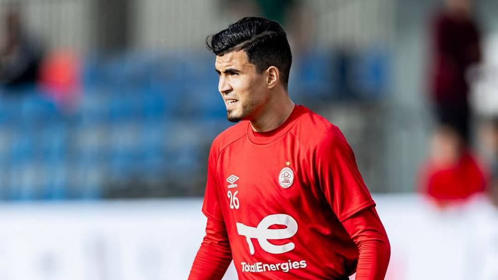 جماهير الاتحاد الليبي توجه انتقادات لاذعة لمحمد زريدة بعد السقوط أمام السويحلي برباعية