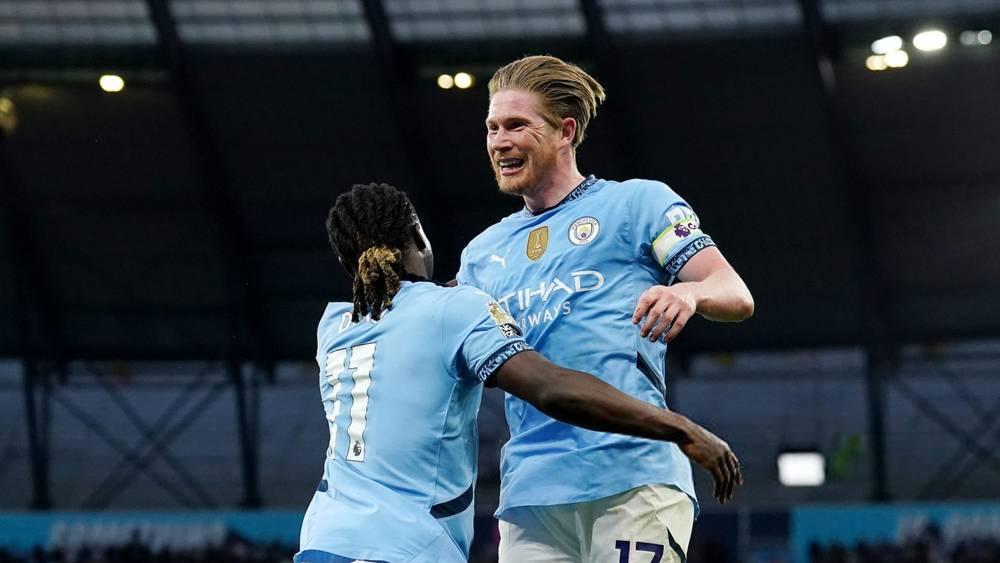 مانشستر سيتي يتقدم في صراع التأهل لدوري الأبطال بفوز على ولفرهامبتون