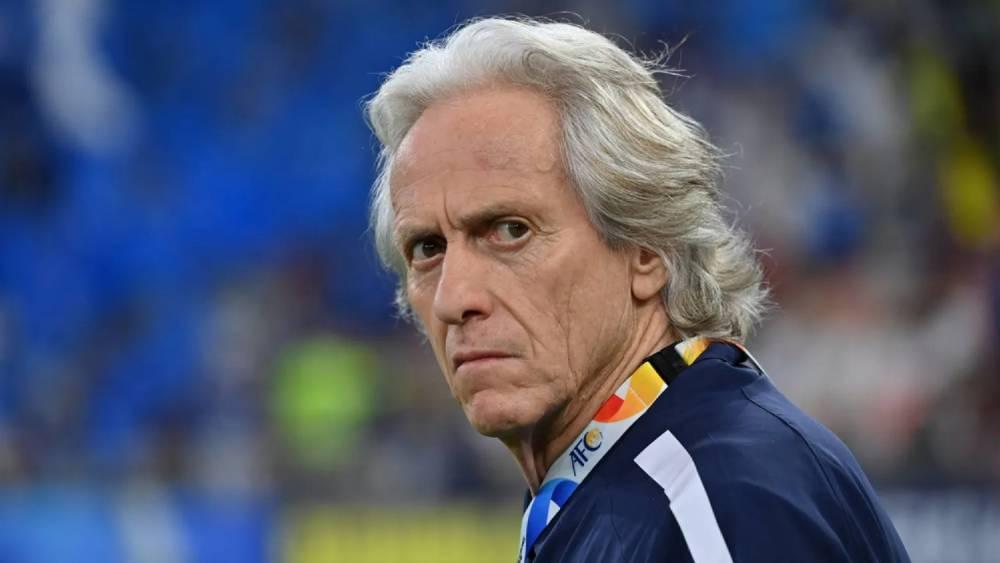 الهلال السعودي يُقيل خيسوس ويُعين الشلهوب مدربًا مؤقتًا بعد الإقصاء الآسيوي