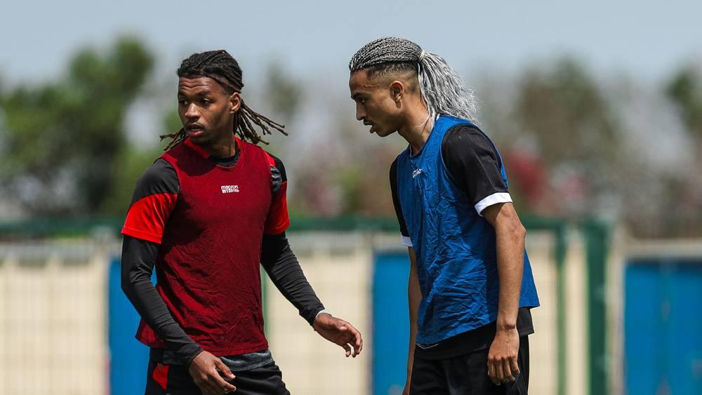 بعد استفادة لاعبيه من يوم راحة أمس الأحد.. الوداد الرياضي يستأنف تداريبه بِمِران صباحي اليوم استعدادا لملاقاة شباب السوالم