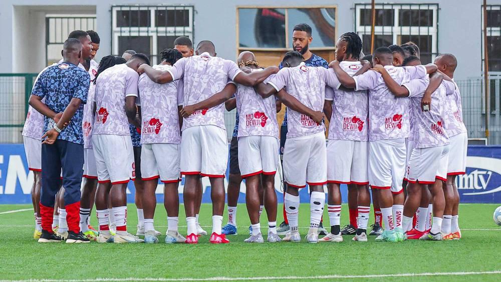 سيمبا التنزاني يشد الرحال غدا الثلاثاء صوب المغرب عبر طائرة خاصة تأهبا لمواجهة نهضة بركان