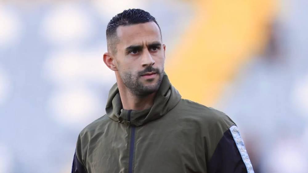 الرجاء يواجه صعوبات في تجديد عقد النفاتي بسبب مطالبه المالية المرتفعة