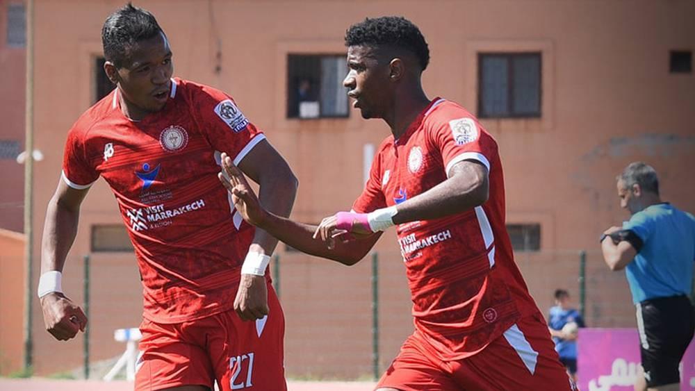 رسميا/ الكوكب المراكشي يحقق حلم الصعود للبطولة الاحترافية "إنوي" بعد تعادله أمام مولودية وجدة (1-1)