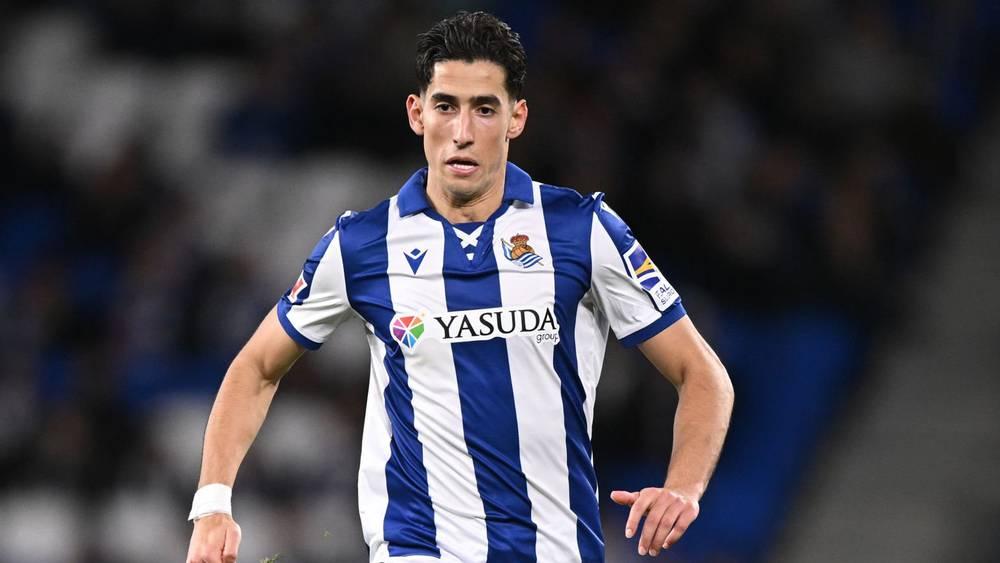 الإصابة تُغيب أكرد عن المباراة الثالثة تواليا لريال سوسيداد في "الليغا"