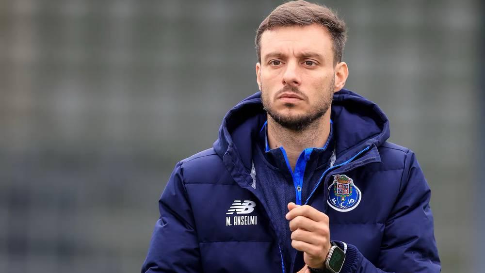 قبل مواجهة الوداد.. مدرب بورتو: "سنعتمد على 10 لاعبين من الفريق الرديف وربما نرى واحدا منهم في المونديال"