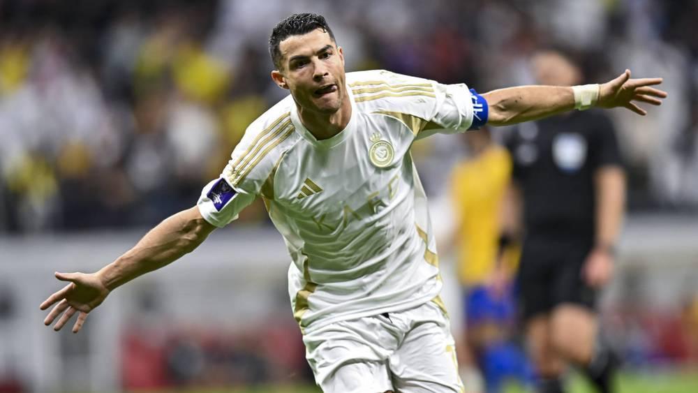 "ماركا"/ رجل أعمال إسباني وراء مبادرة تحرك الوداد لضم رونالدو رغم صعوبة الصفقة