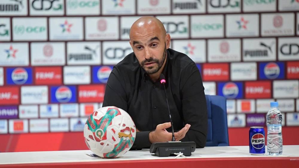 الركراكي: "غياب حركاس اختيار فني.. أردت رؤية عسال وأحضرت سنادي ليشعر بثقل القميص الوطني"