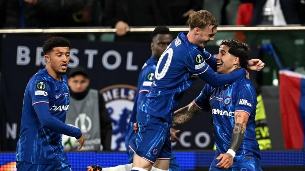 تشيلسي يقلب "الطاولة" على ريال بيتيس ويُتوج بلقب دوري المؤتمر