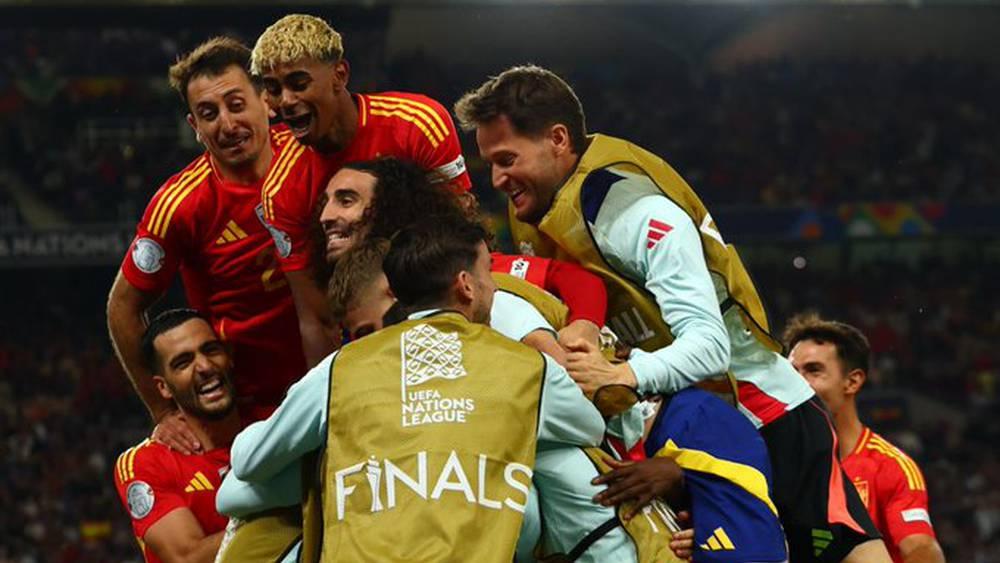 في مباراة مثيرة.. إسبانيا تقصي فرنسا من دوري الأمم الأوروبية وتضرب موعدا مع البرتغال في النهائي