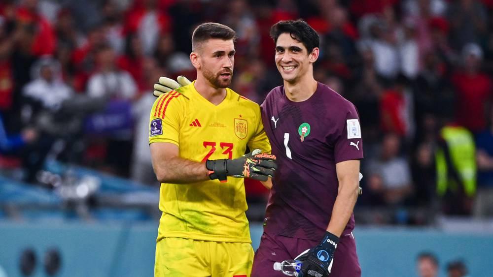 أوناي سيمون: "عشت لحظات صعبة حين أقصانا المنتخب المغربي من كأس العالم"