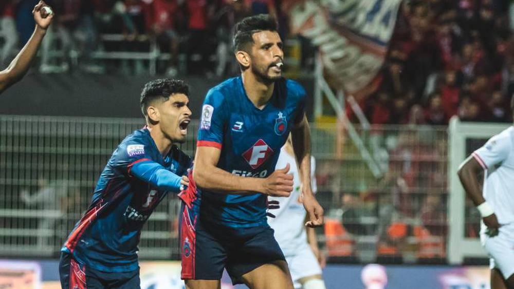 كأس العرش/ أولمبيك آسفي يتأهل إلى النهائي بعد انتصاره على اتحاد تواركة (1-0)