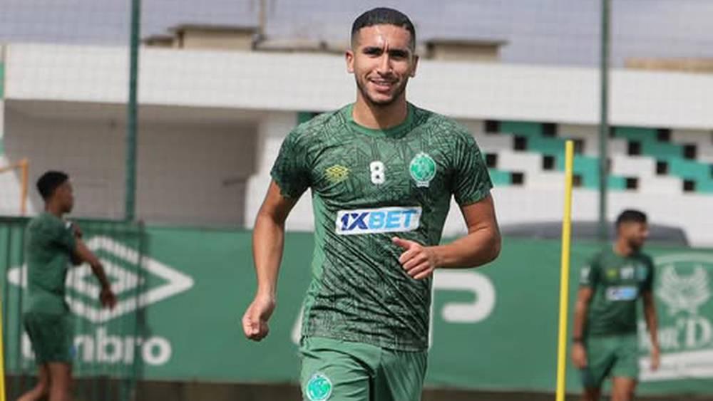 لاعبو الرجاء يواصلون الالتحاق بتداريب الفريق استعدادا للموسم الجديد