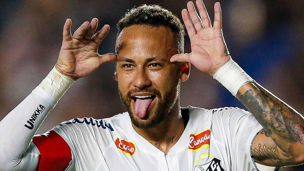 رسميا/ سانتوس البرازيلي يعلن تجديد عقد نجمه نيمار لغاية نهاية 2025