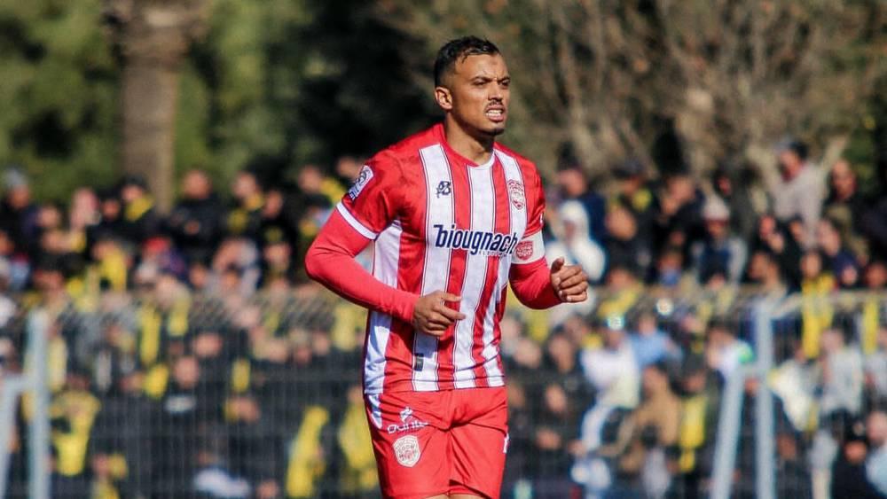 الظفرة الإماراتي يعلن تعاقده مع محسن الربجة في صفقة انتقال حر قادما من النادي المكناسي