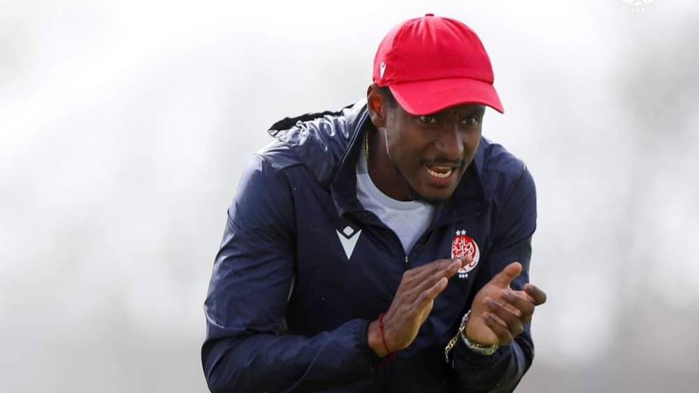 مولودية الجزائر في مفاوضات متقدمة مع الجنوب أفريقي رولاني موكوينا