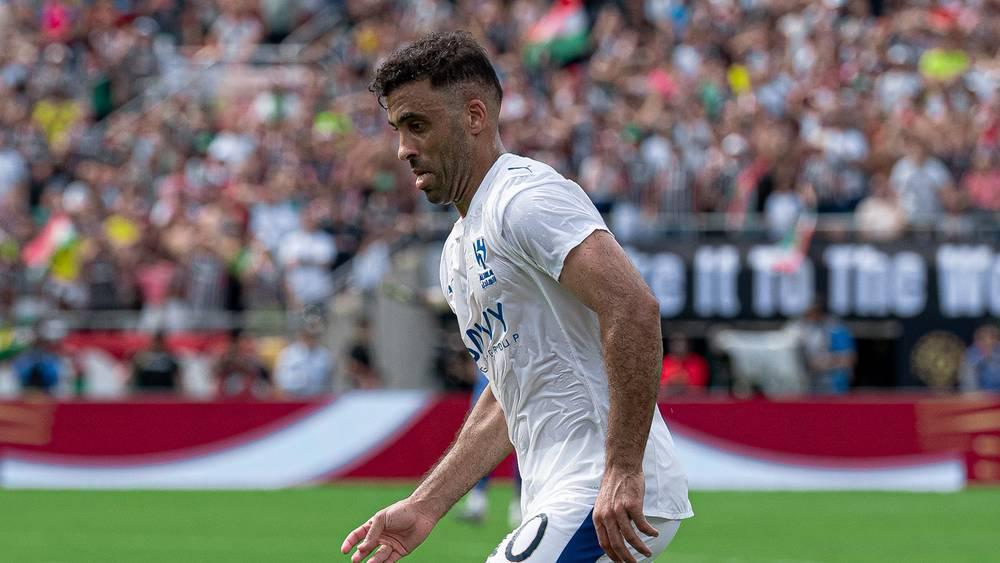 الهلال يصرف مكافأة مونديال الأندية كاملة لحمد الله بعد مشاركته في 22 دقيقة مع الفريق