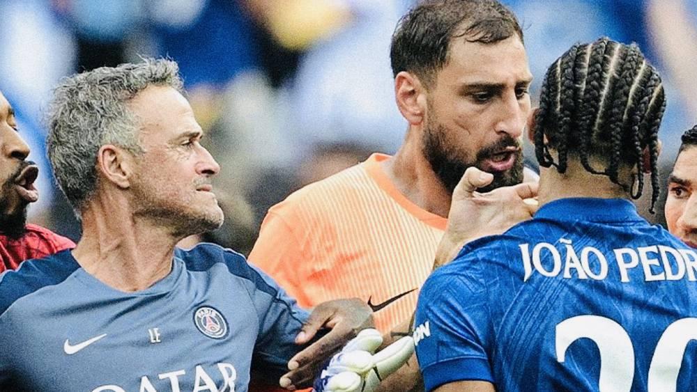 إنريكي ينفي اعتداءه على جواو بيدرو: "لقد دفعني فلمستُه ثم سقط على الأرض"!