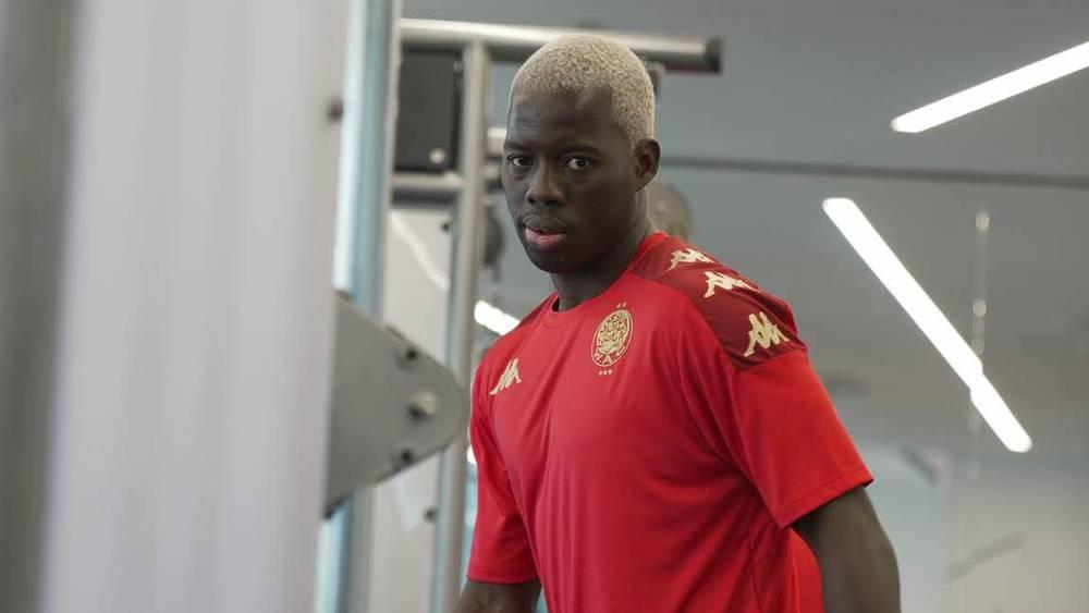 تقارير بوركينابية/ عزيز كي سيحصل على منحة سنوية تُقدّر بأزيد من 440 مليون سنتيم بعد انتقاله إلى الوداد