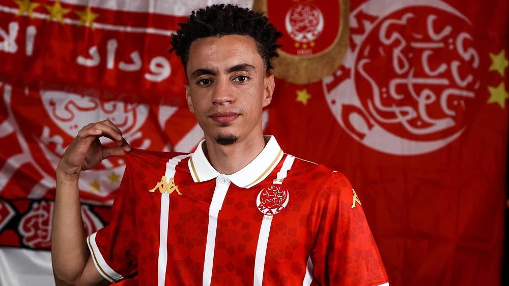 لاميرات عن انضمامه للوداد: "هذا تحد كبير بالنسبة لي وأتمنى أن أقدم الإضافة المرجوة"