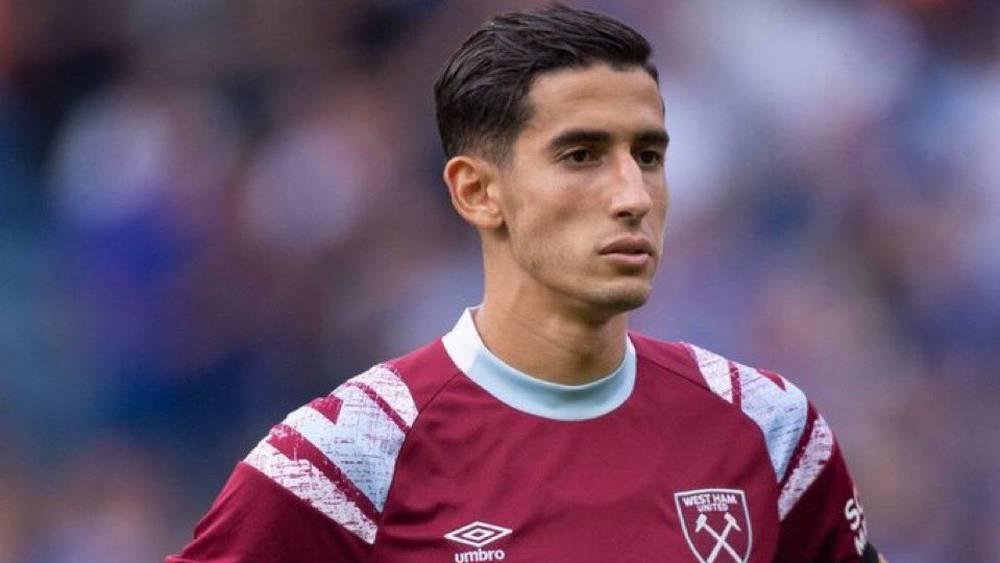 مستقبل مجهول لأكرد.. وست هام يرفض الإعارة ويؤكد على خيار البيع وسط غياب لعروض رسمية