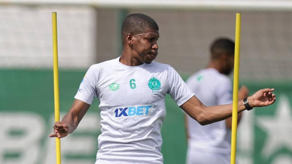 الرجاء يواصل مساعيه لفك الارتباط مع محسن بدة