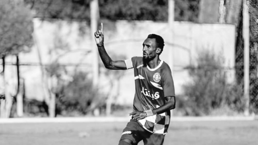 استشهاد لاعب منتخب فلسطين السابق سليمان العبيد أثناء انتظاره الحصول على المساعدات