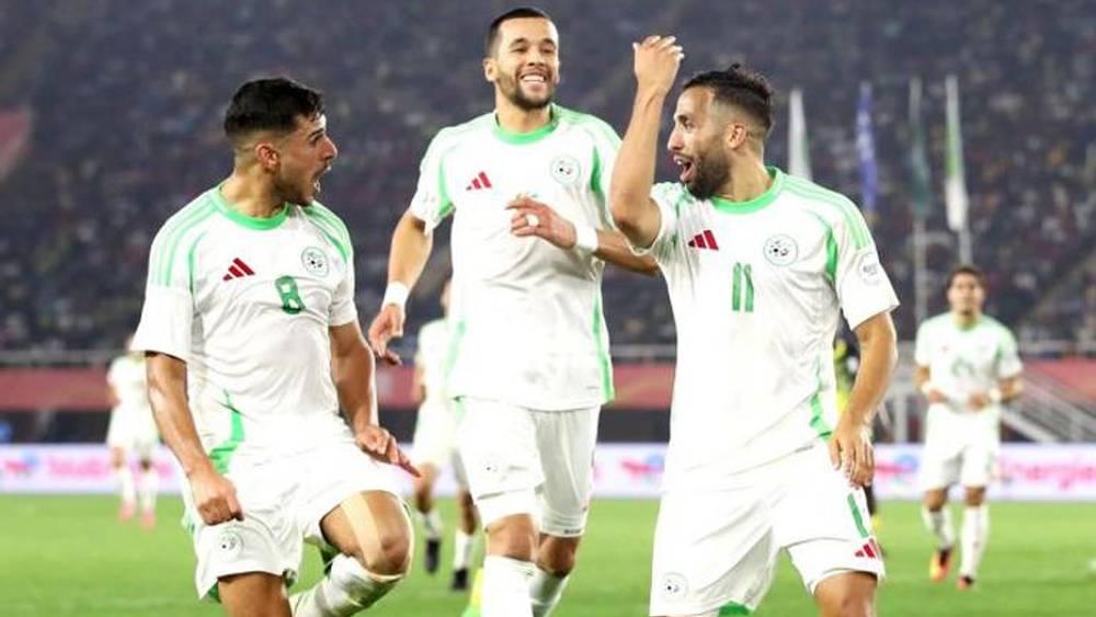 المنتخب الجزائري يتأهل بصعوبة إلى ربع نهائي "الشان"