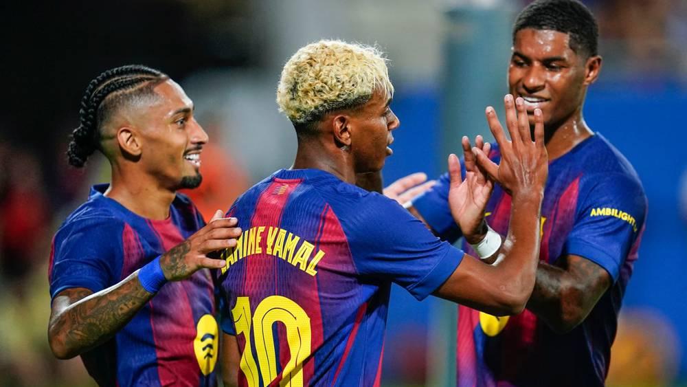 راشفورد: "يامال سيفوز بالكرة الذهبية وبرشلونة قادر على التتويج بدوري الأبطال"