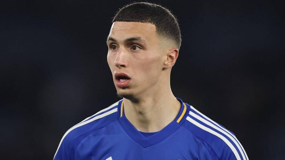 كريستال بالاس يقترب من حسم صفقة الخنوس مقابل 32 مليون جنيه إسترليني