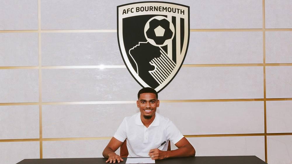 رسميا/ أول مغربي يمثل النادي.. بورنموث يعلن عن ضم عدلي في عقد ممتد لخمسة مواسم قادما من ليفركوزن