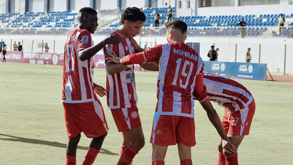 البطولة الاحترافية/ التعادل يحسم مواجهة نهضة الزمامرة وضيفه الكوكب المراكشي (1-1)