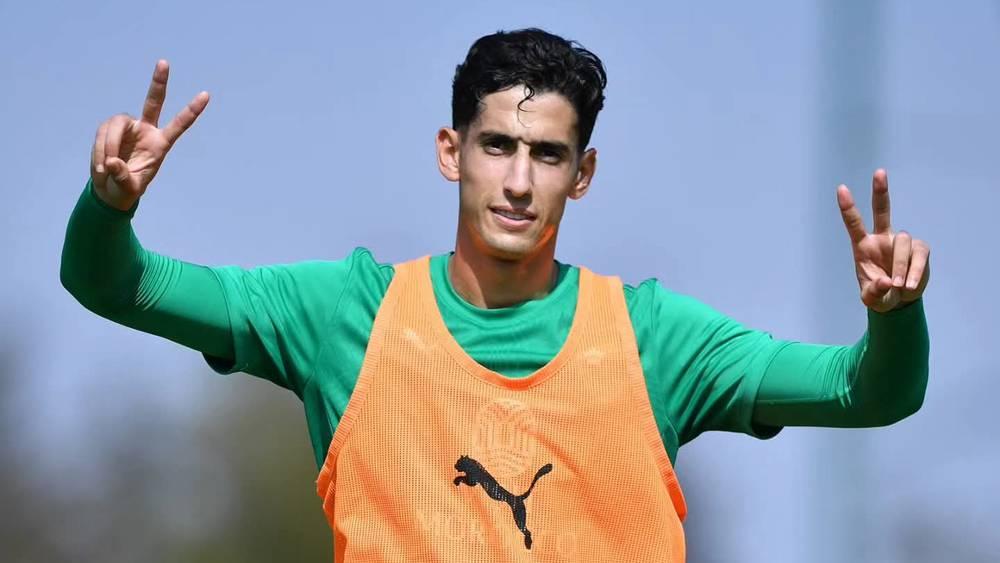 الركراكي يستعيد خدمات نايف أكرد قبل مواجهة الكونغو في تصفيات كأس العالم