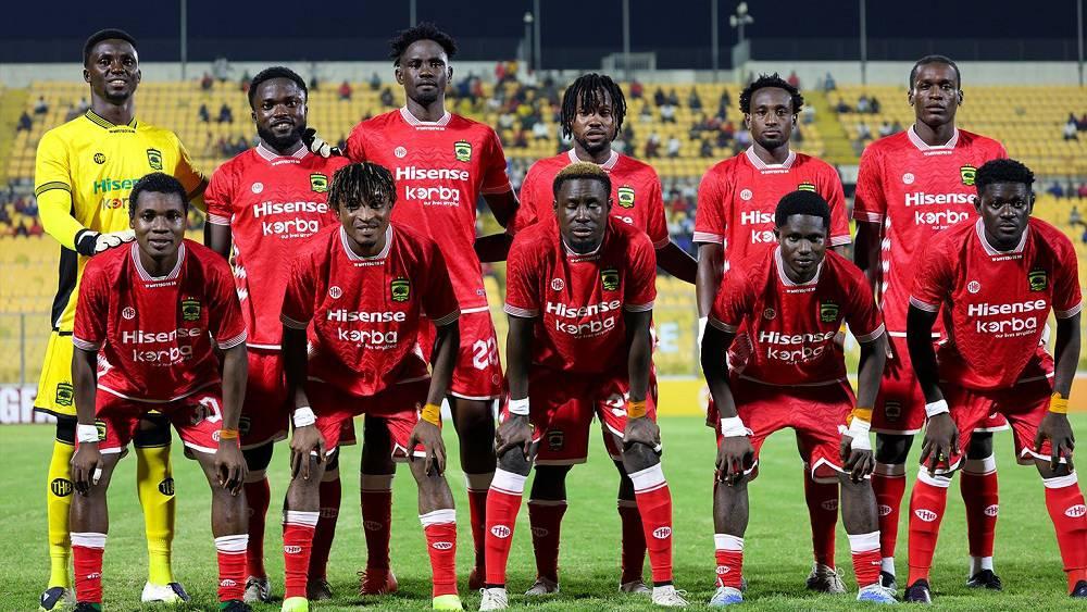 بقائمة تضم 20 لاعبا.. أشانتي كوتوكو يشد الرحال صوب المغرب استعدادا لمباراة الإياب أمام الوداد