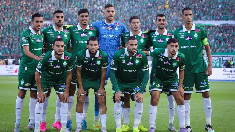 تشكيلة الرجاء أمام الوداد.. فادلو يعتمد على خفيفي وبانون في الدفاع والنفاتي وخافي في الهجوم