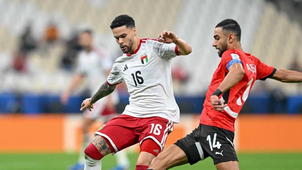 كأس العرب/ المنتخب المصري يفرض التعادل على نظيره الإماراتي (1-1)