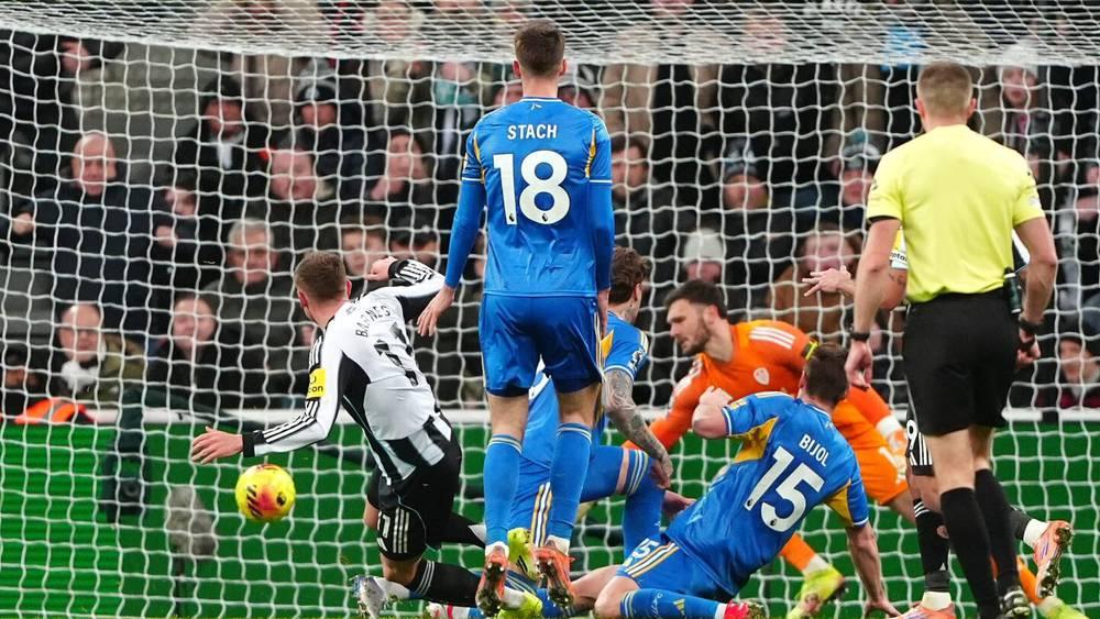 Grave blessure pour le défenseur de Newcastle Fabian Schär