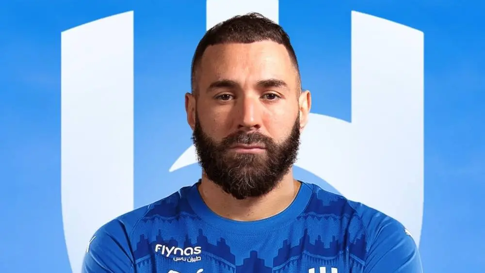 الهلال السعودي يعلن تعاقده مع الفرنسي كريم بنزيما قادما من اتحاد جدة