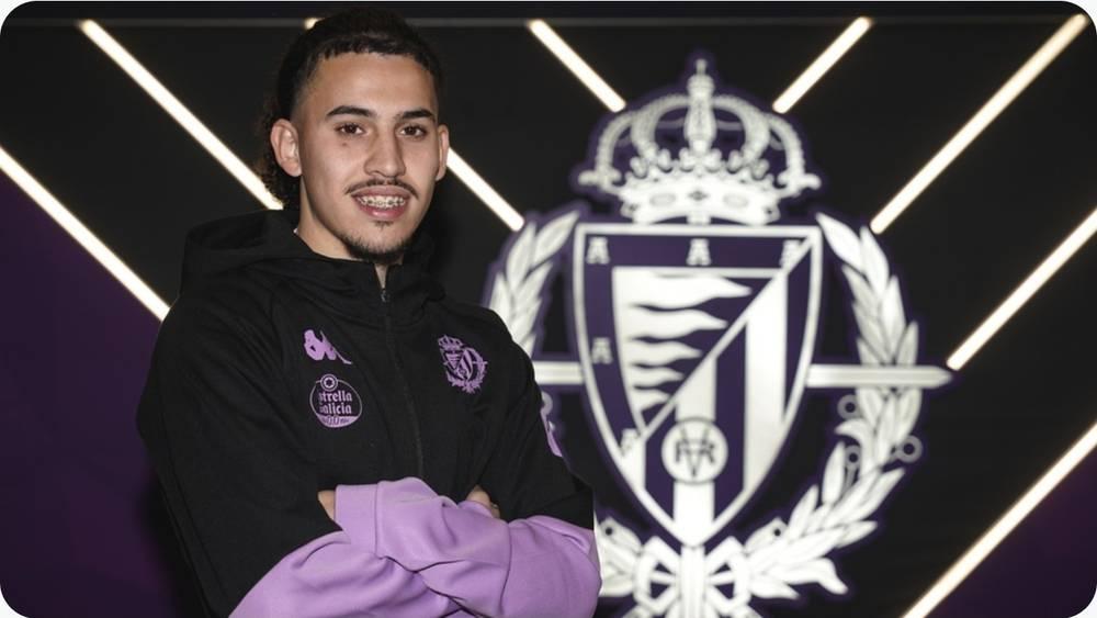 رسميا/ بلد الوليد يضم المغربي عدنان بنسعد قاسمي حتى 30 يونيو 2028