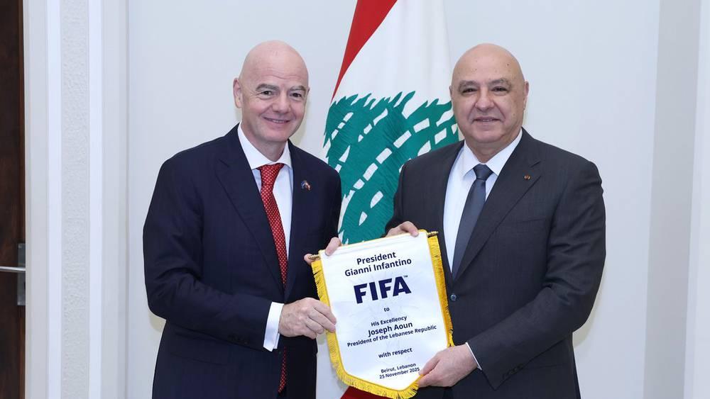 رئيس "الفيفا" يحصل على الجنسية اللبنانية