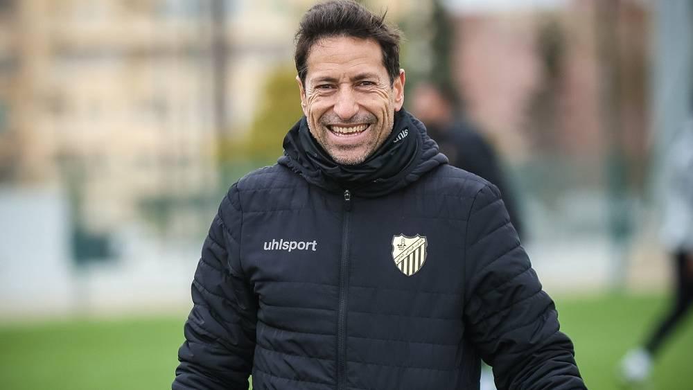 مدرب الماص بعد الفوز على ا.يعقوب المنصور: "من المؤسف أن جمهورنا لم يحضر لكننا نقدّر كل ما يفعلونه من أجل الفريق"