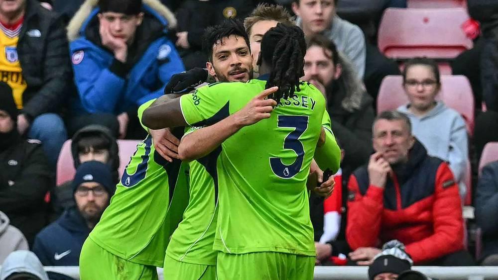 Un but tardif d'Alex Iwobi scelle la victoire de Fulham face à Sunderland
