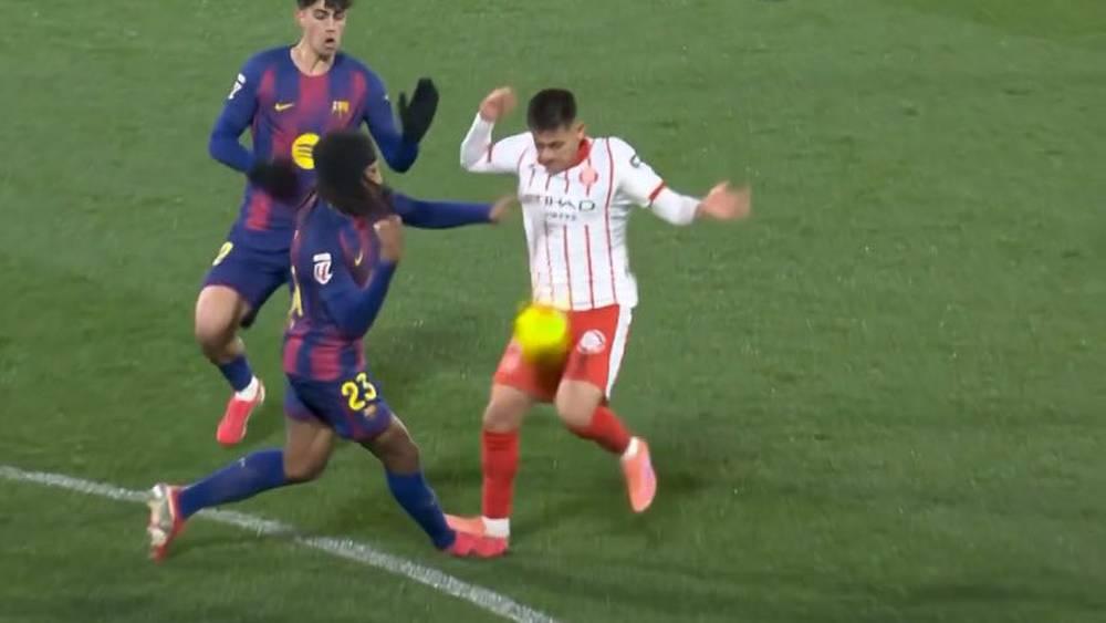 اللجنة الفنية للحكام: "كان يجب إلغاء هدف جيرونا الثاني أمام برشلونة"